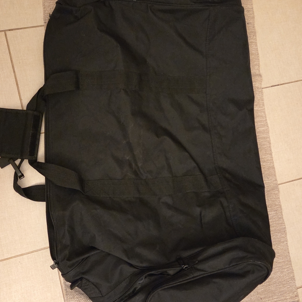 louisvilleSlugger Black Men's Travel TPX Baseball Bat Bag. NEW